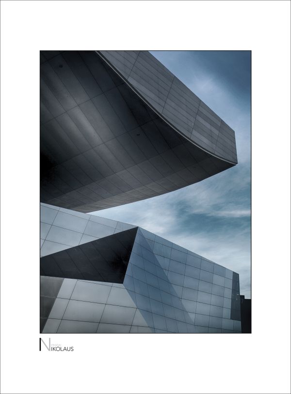 Detail der Fassade der BMW-Welt München