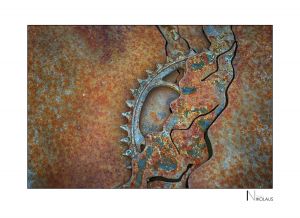 Detail aus der Skulptur "Krakenauto" von Sigi Ulmer im Buchheim Museum, Bernried