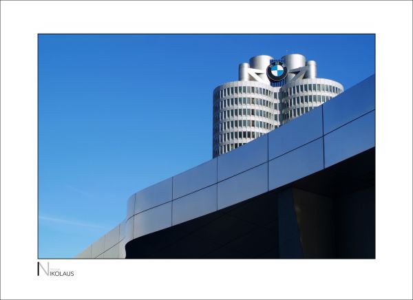 BMW-Hochhauses (Vierzylinder)